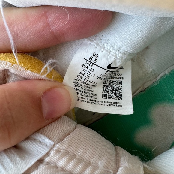 Nike Blazers Mid 77 Chenille Swoosh Green Fade - Picture 12 of 12